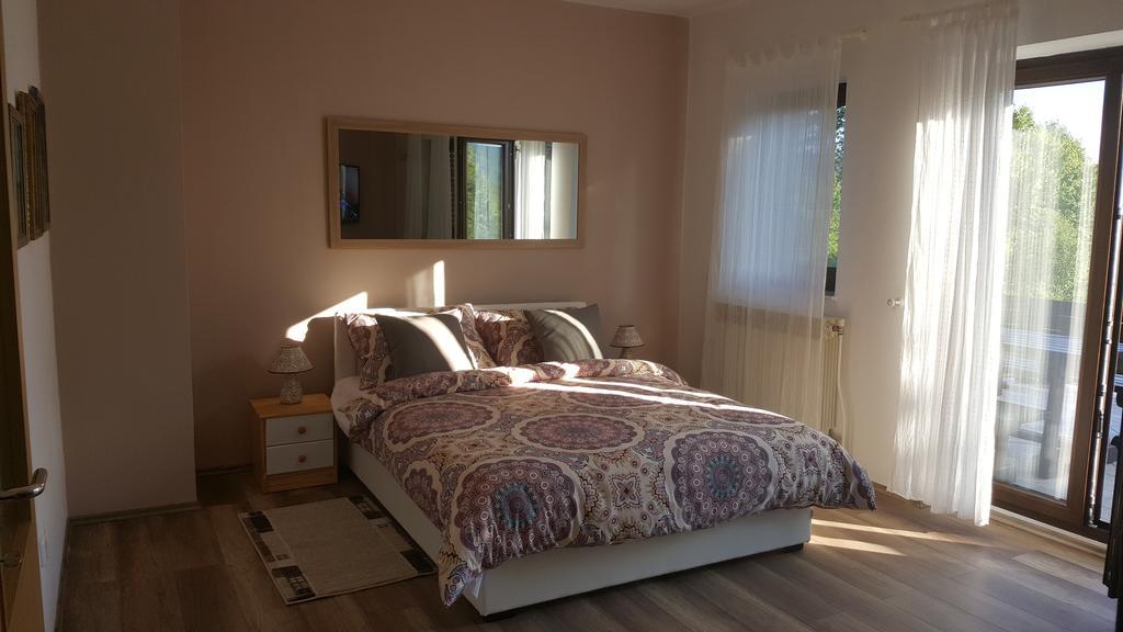 Apartmán House Tudic Drežnik Grad Exteriér fotografie